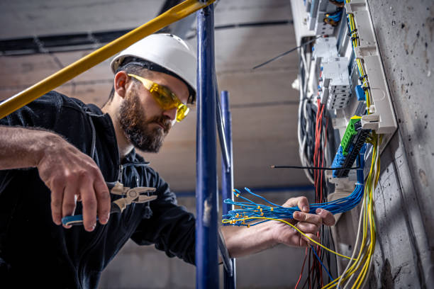 Best Affordable Emergency Electrician  in Matta, WA